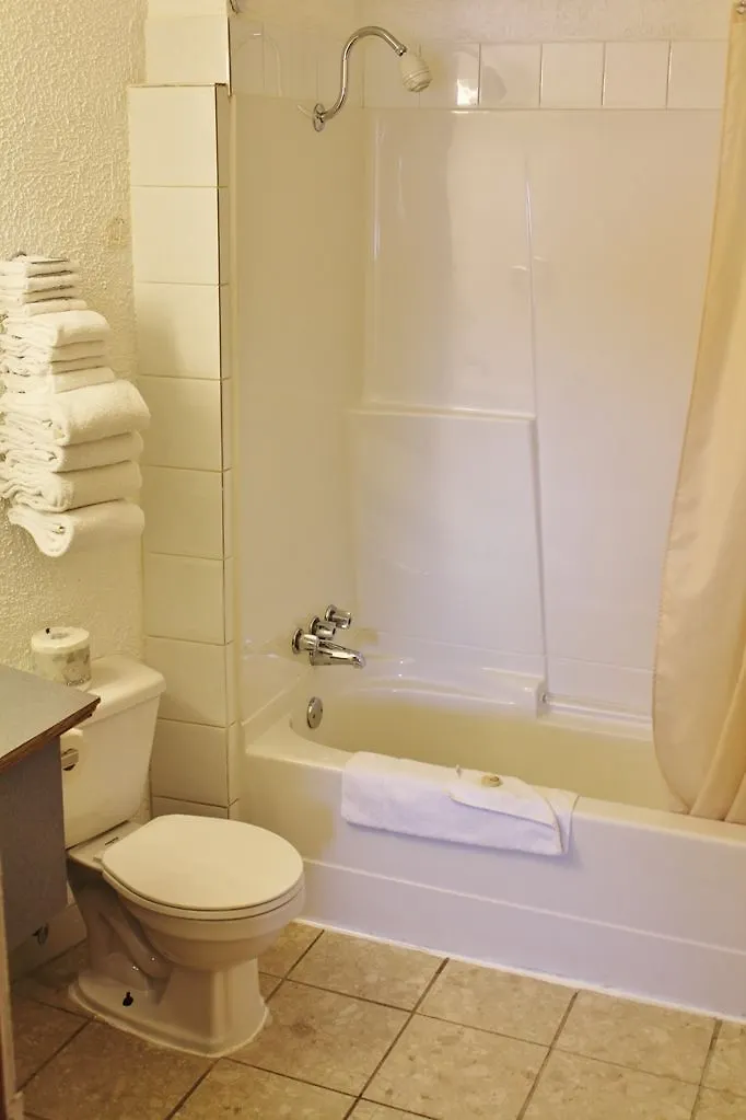 ** 汽车旅馆 Canadas Best Value Inn 卡加利 加拿大