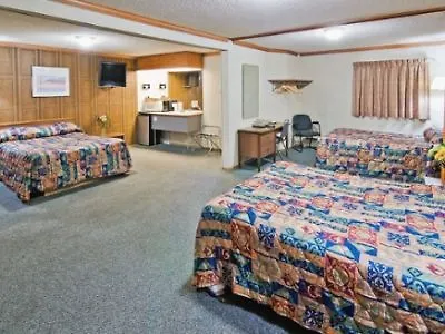 Canadas Best Value Inn YYC